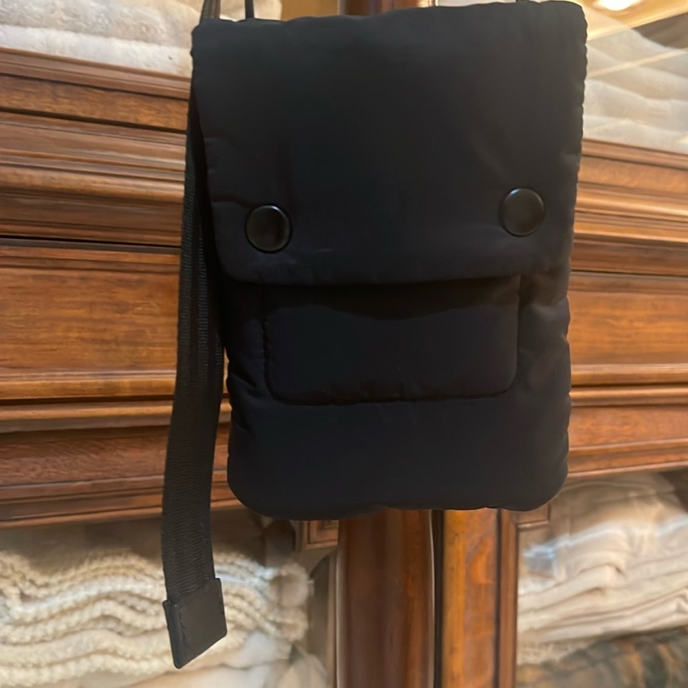 Zara padded crossbody bag EUC